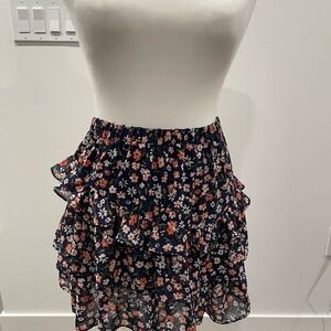 Flower ruffle skirt